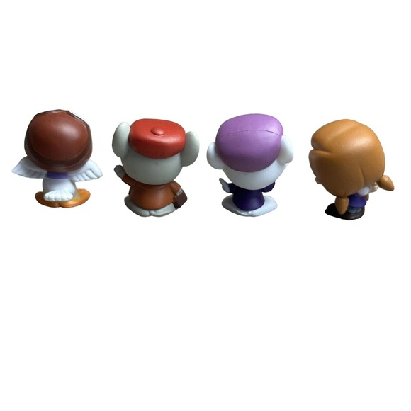 Disney Doorables Series 11 l The Rescuers Orville, Blanca, Bernard, and Penny - Picture 2 of 2